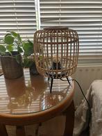 Rotan tafellamp, Huis en Inrichting, Lampen | Tafellampen, Ophalen, Zo goed als nieuw, Minder dan 50 cm