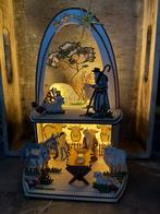 Houten kerststal beplakt met diamond-painting-steentjes., Diversen, Kerst, Ophalen of Verzenden, Nieuw