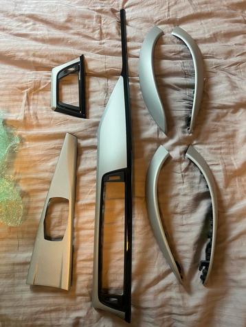 BMW F30 sierlijsten trims 320i 328i 330i 335i beschikbaar voor biedingen