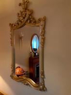 Prachtige Groote sierlijke kuif spiegel goud franse style, Antiek en Kunst, Ophalen of Verzenden, Rechthoekig