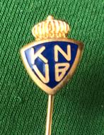 Voetbalspeldje KNVB emaille, Verzamelen, Speldjes, Pins en Buttons, Ophalen of Verzenden, Zo goed als nieuw, Sport