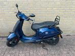 Vespa Sprint 2020 brom midnight blue full option alarm led, Fietsen en Brommers, Gebruikt, Overige modellen, Maximaal 45 km/u