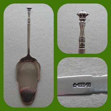 Hooijkaas verzilverde Taartschep   (Verzendkosten nl € 3,60) beschikbaar voor biedingen