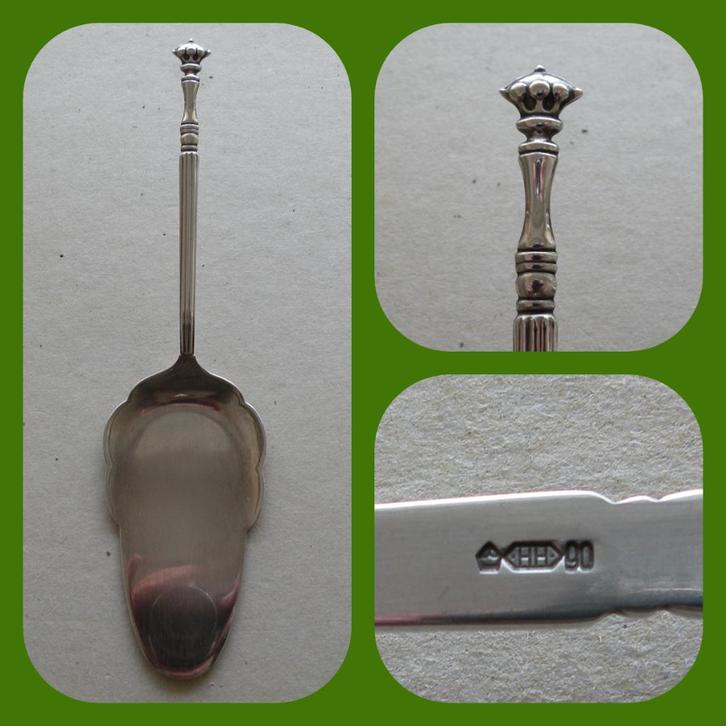 Hooijkaas verzilverde Taartschep   (Verzendkosten nl € 3,60), Verzamelen, Porselein, Kristal en Bestek, Zo goed als nieuw, Bestek