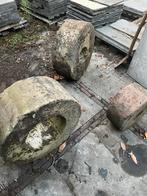 Molenstenen 18e eeuw, Ophalen, Gebruikt, Hardsteen, Waterval