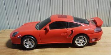 Porsche 911 schaal 1 : 20  beschikbaar voor biedingen