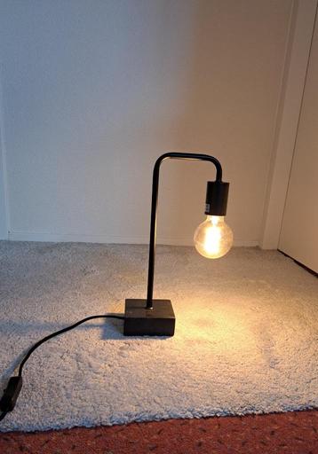 Zwarte Lucide Lorin tafellamp 1xE27 incl LED lamp  beschikbaar voor biedingen