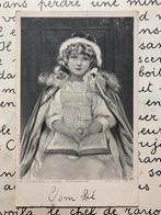Meisje met cape en boek (NN), Verzamelen, Ophalen of Verzenden, Voor 1920, Gelopen, Kinderen