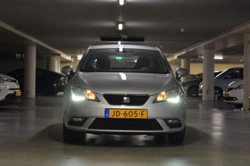 Seat Ibiza 1.0 TSI  5DRS 2015 Grijs APK Goed onderhouden beschikbaar voor biedingen