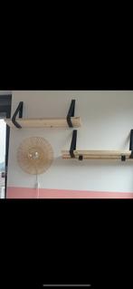 2x wandplanken met leren plankdragers incl roede, Huis en Inrichting, Woonaccessoires | Wandplanken en Boekenplanken, Ophalen of Verzenden