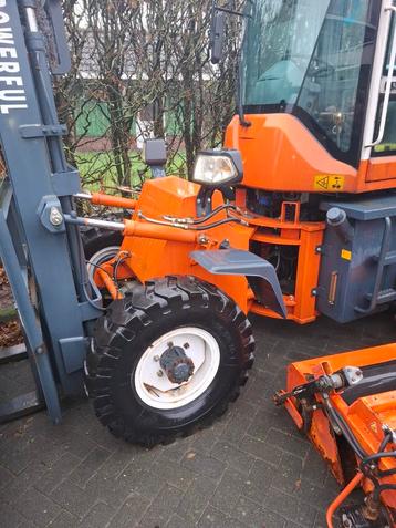  HEFTRUCK 4X4 NIEUW RUWTERREIN HEFTRUCK POWERFULL  KOMATSU beschikbaar voor biedingen
