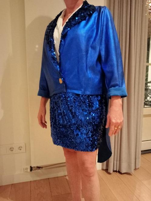 Carnavals loopgroep thema bleu band, Kleding | Dames, Carnavalskleding en Feestkleding, Gedragen, Ophalen of Verzenden