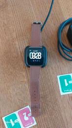 FITBIT VERSA met accessoires, Gebruikt, FitBit, Zwart, Ophalen of Verzenden