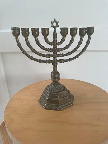 Menorah kandelaar messing beschikbaar voor biedingen
