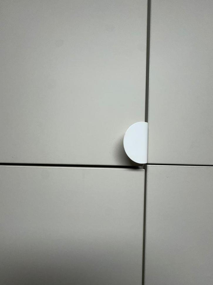 Ikea skatval beige deuren, Huis en Inrichting, Kasten | Kledingkasten, Zo goed als nieuw, 200 cm of meer, 50 tot 100 cm, 25 tot 50 cm