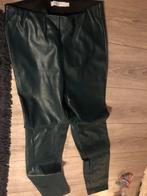 Broek namaakleer groen maat l costes, Kleding | Dames, Maat 38/40 (M), Ophalen of Verzenden, Zo goed als nieuw, Lang