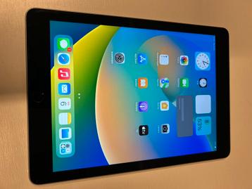 iPad 5e Gen. 32GB - Model A1822 beschikbaar voor biedingen