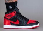 Nike Air Jordan 1 Retro High OG Satin Red 44,5 (unc travis), Ophalen, Zwart, Nieuw, Nike Air Jordan