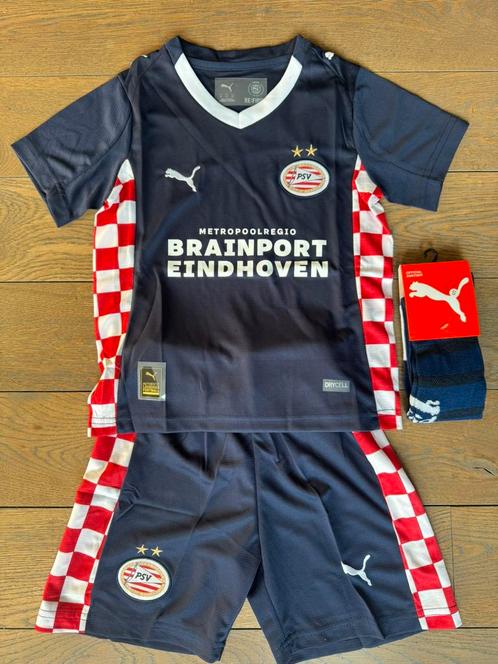 PSV uit tenue voetbal seizoen 2025/2026 nieuw, Sport en Fitness, Voetbal, Zo goed als nieuw, Maat XS of kleiner, Ophalen of Verzenden