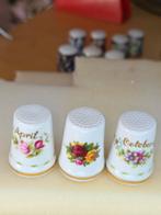 3x Royal Albert Vingerhoedjes  maanden april,october,Bloem, Verzamelen, Ophalen of Verzenden, Zo goed als nieuw