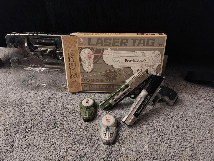 lasergame set voor kinderen - 2 laserguns + 2 tags, Kinderen en Baby's, Speelgoed | Buiten | Actiespeelgoed, Zo goed als nieuw
