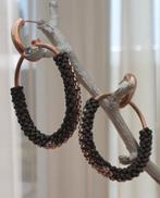 Prachtige oorbellen kaki/bruin/goudkleurig, Overige materialen, Hangers, Bruin, Ophalen of Verzenden