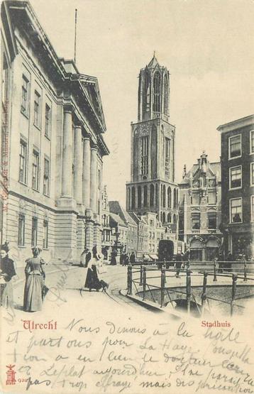 (701-153-013) Utrecht Stadhuis beschikbaar voor biedingen