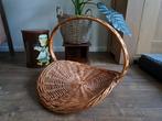Vintage rieten pluk mand lectuurbak met hengsel, Huis en Inrichting, Ophalen, Gebruikt, Mand, Riet