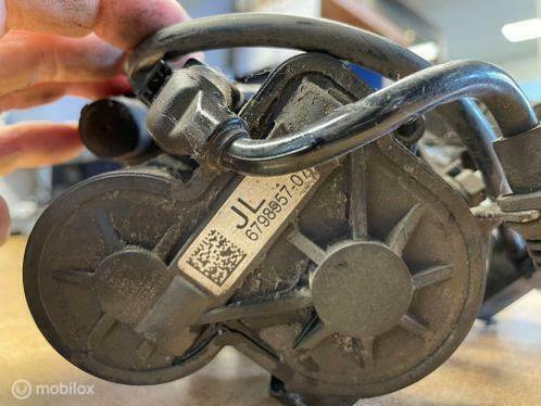 Remklauw links BMW 2-serie F46 34206798957 / 34206883025, Auto-onderdelen, Remmen en Aandrijving, BMW, Gebruikt, Ophalen of Verzenden
