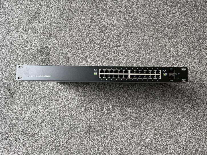 Ubiquiti EdgeSwitch 24 poorts 250W Managed Switch, Computers en Software, Netwerk switches, Zo goed als nieuw, Ophalen of Verzenden