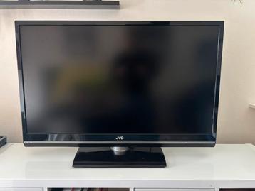 JVC breedbeeld tv goed werkend beschikbaar voor biedingen