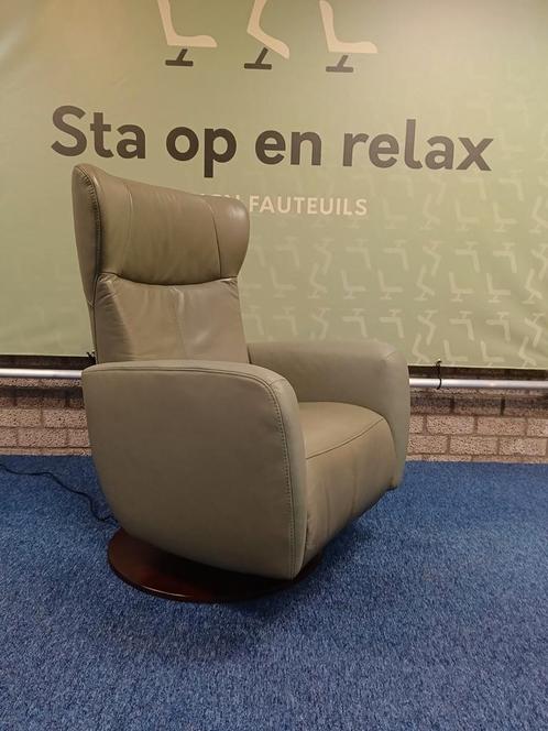 Sta op relax fauteuil Prominent sorisso Zo goed als nieuw !, Huis en Inrichting, Fauteuils, Zo goed als nieuw, 50 tot 75 cm, Ophalen of Verzenden