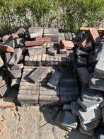 Baksteen waalformaat zwart ca 180-200 stuks, Doe-het-zelf en Verbouw, Metselstenen, Ophalen, Zo goed als nieuw, Bakstenen