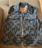 Levi’s spijkerjack bodywarmer iron maiden m, Kleding | Dames, Ophalen of Verzenden