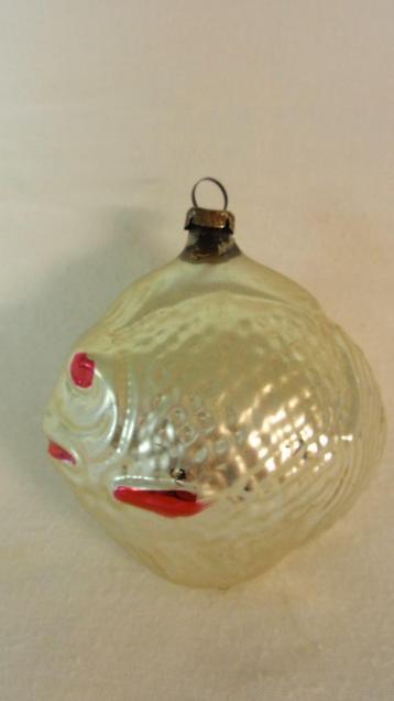 Oude glazen kerstbal maanvis zilver kleurig beschikbaar voor biedingen