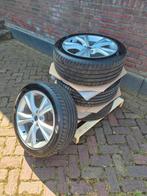 17 inch lichtmetalen velgen Seat + Goodyear zomerbanden, Ophalen, Gebruikt