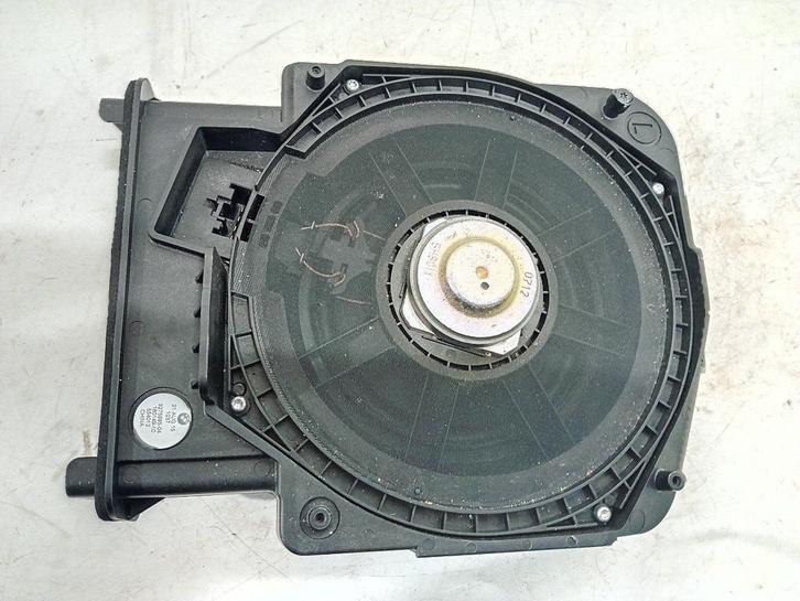 Subwoofer BMW 2 serie, Auto diversen, Autoradio's, Ophalen of Verzenden