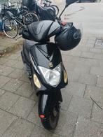 BTC Scooter - Incl. ART3 Slot + 2Helmen, Fietsen en Brommers, Scooters | Yamaha, Ophalen, Gebruikt, Overige modellen, Maximaal 45 km/u