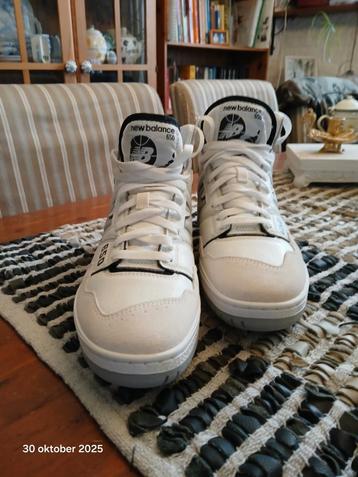 Sportschoenen  beschikbaar voor biedingen