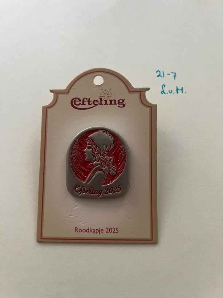 Efteling pin - EPP 482 - Roodkapje 2025, Verzamelen, Efteling, Nieuw, Button of Speldje, Ophalen of Verzenden