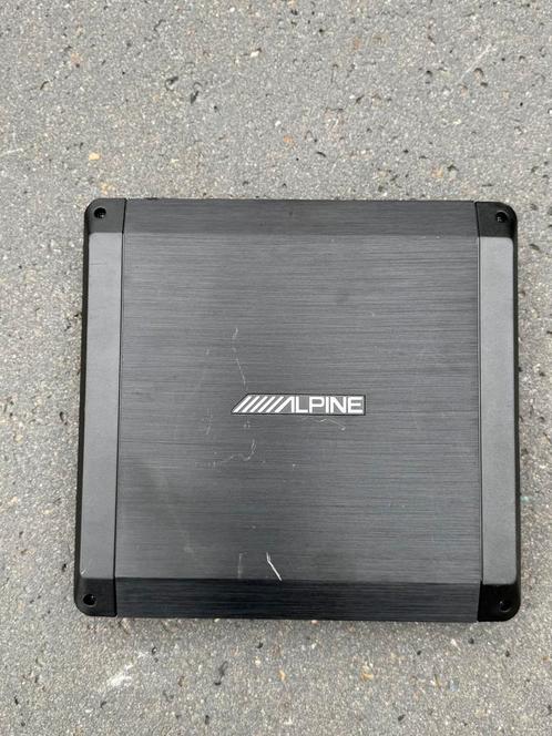 Alpine BBX-T600 Versterker, Auto diversen, Autospeakers, Zo goed als nieuw, Ophalen of Verzenden