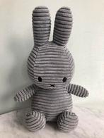 Nieuw Nijntje knuffel, grijs corduroy, hoogte 24 cm., Ophalen of Verzenden, Nieuw, Konijn