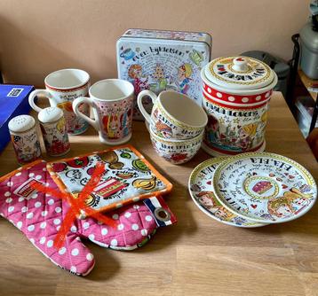 Blond Amsterdam servies set beschikbaar voor biedingen