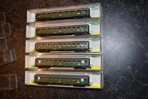 Minitrix 1x 15751 2x 15752 2x 15753 DB schnellzugwagen set S, Hobby en Vrije tijd, Modeltreinen | N-Spoor, Zo goed als nieuw, Wagon