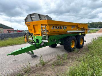 Groot aanbod machines hooibouw beregening en grondbewerking beschikbaar voor biedingen
