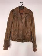Leuk bruin S leren jasje ceintuur details plooien egf leer, Ophalen of Verzenden, Zo goed als nieuw, Maat 36 (S), Bruin