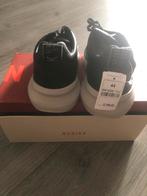 Nubikk schoenen, Ophalen of Verzenden, Zo goed als nieuw, Zwart