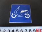 sticker scooter bromfiets brommer, Verzamelen, Stickers, Ophalen, Zo goed als nieuw, Bedrijf of Vereniging