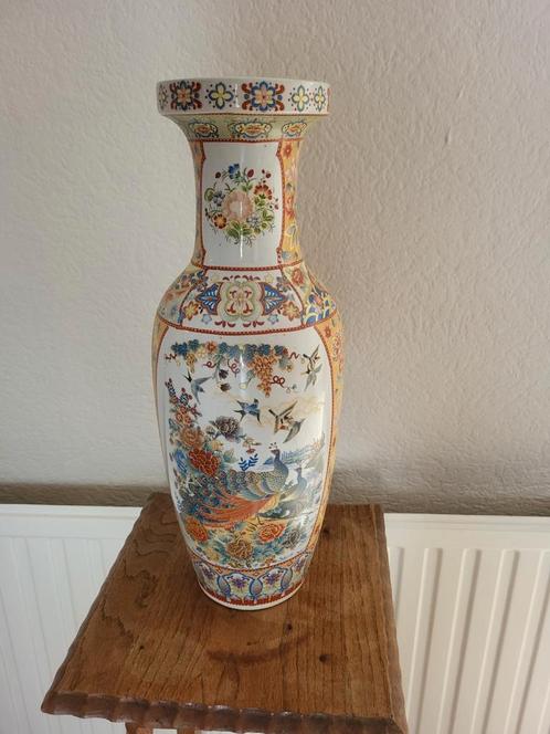 grote chinese vaas bloemen pauwen vogels, Antiek en Kunst, Antiek | Vazen, Ophalen of Verzenden