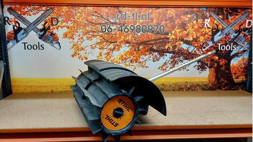Stihl KW / KM Lamellen bezemrol Veegrol voor Stihl combiTool, Tuin en Terras, Hand-tuingereedschap, Zo goed als nieuw, Ophalen of Verzenden